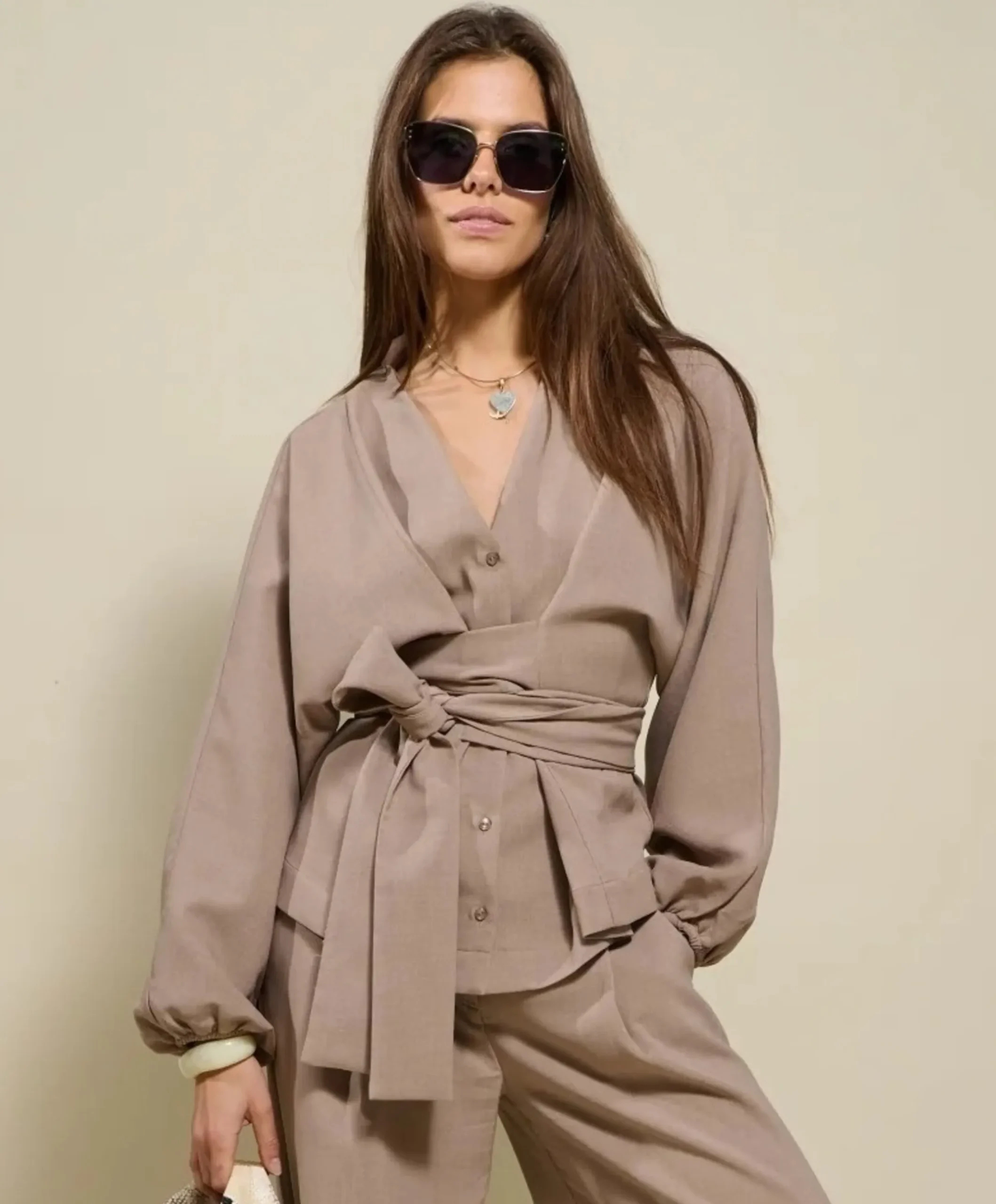 Dames blouse beige