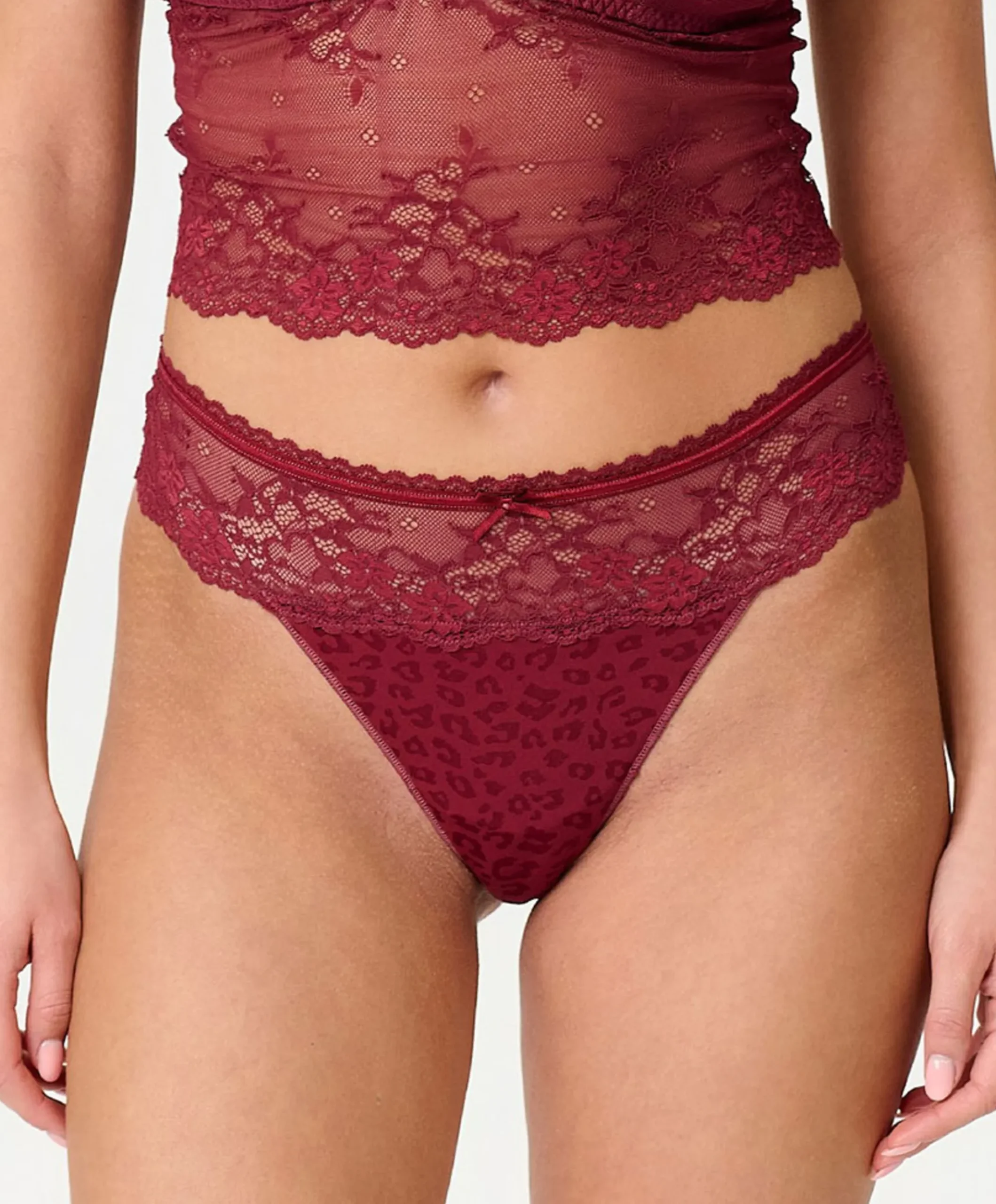 Dames string bordeaux