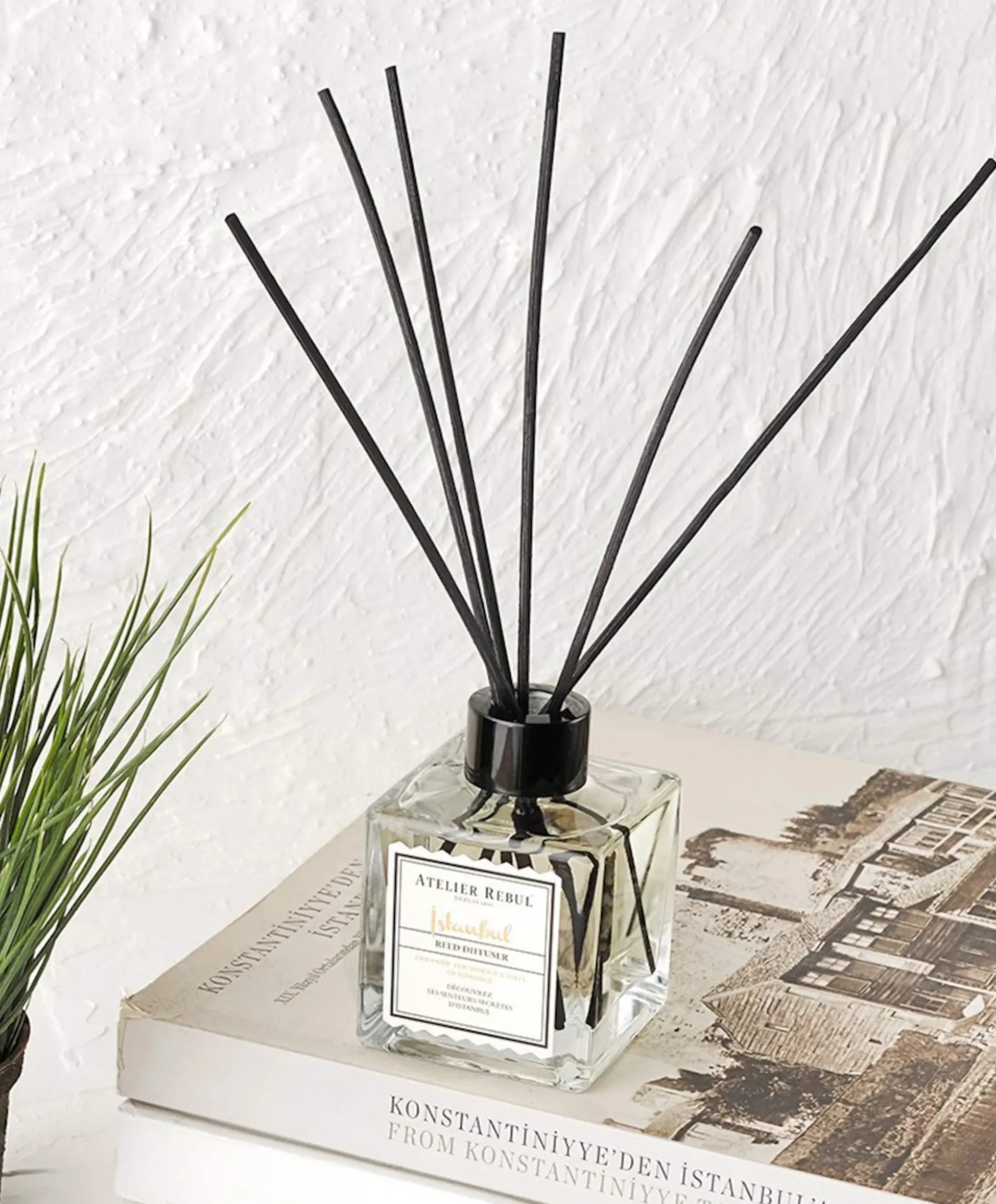 Istanbul Reed Diffuser 120ml wit