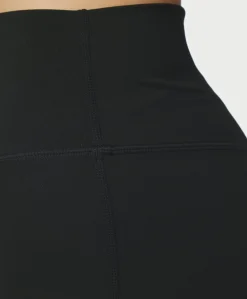 Lauri Wide dames capri broek zwart