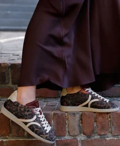 Nilla Khloe dames sneakers bruin