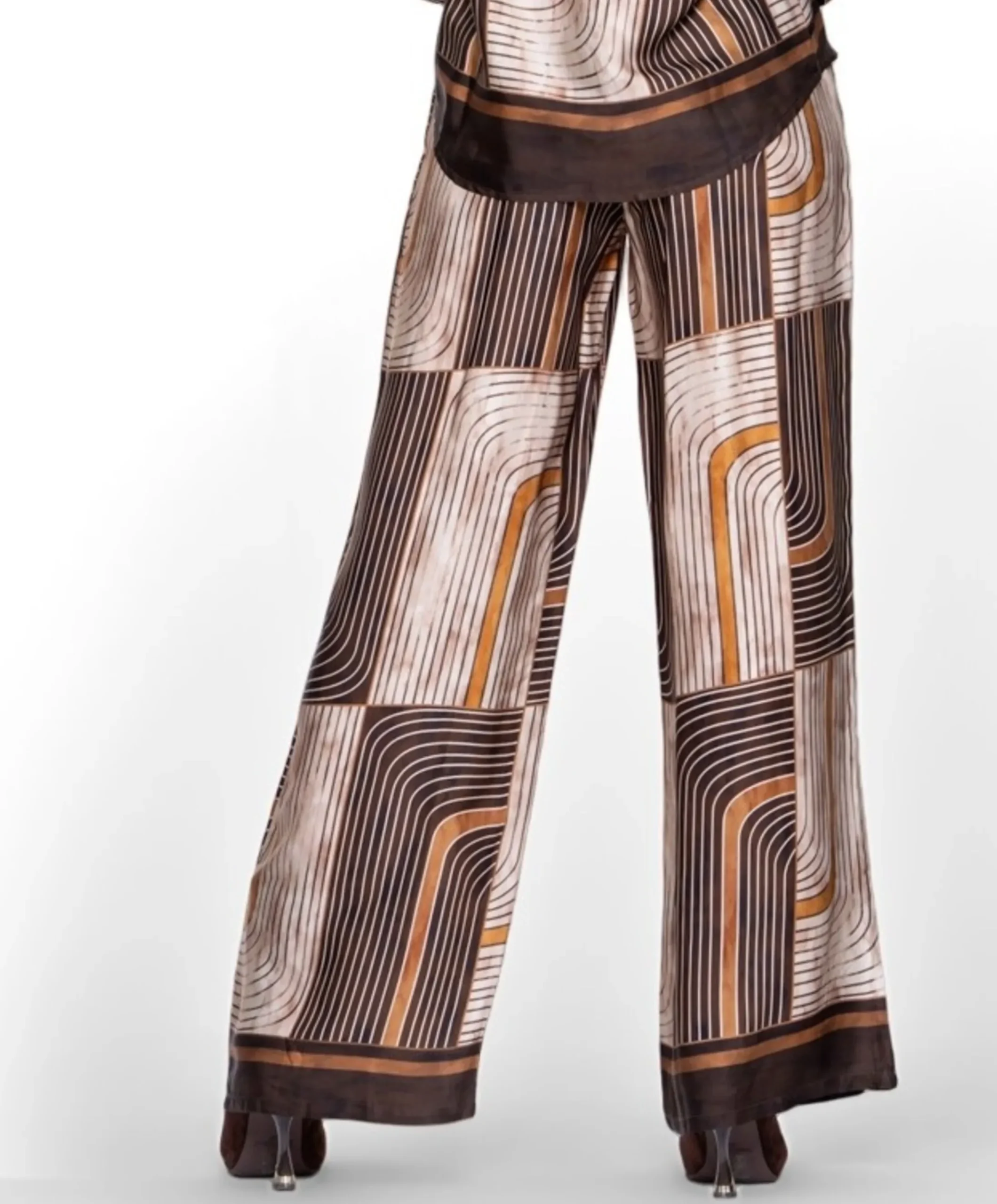 Pants satin AOP dames broek bruin